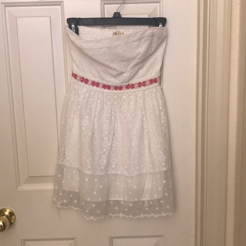 White hollister dress